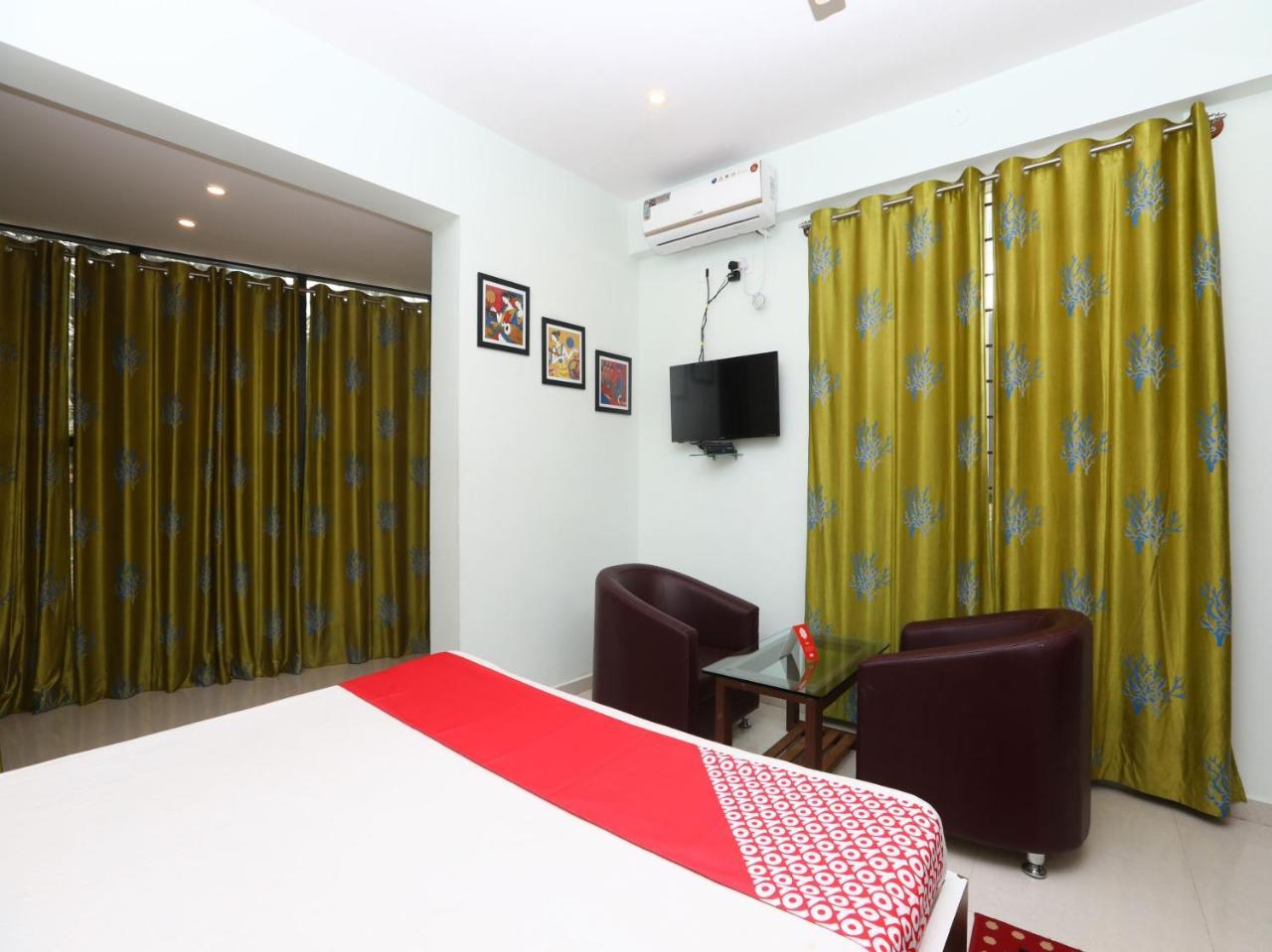 Golden Residency Hotel Мисор Екстериор снимка